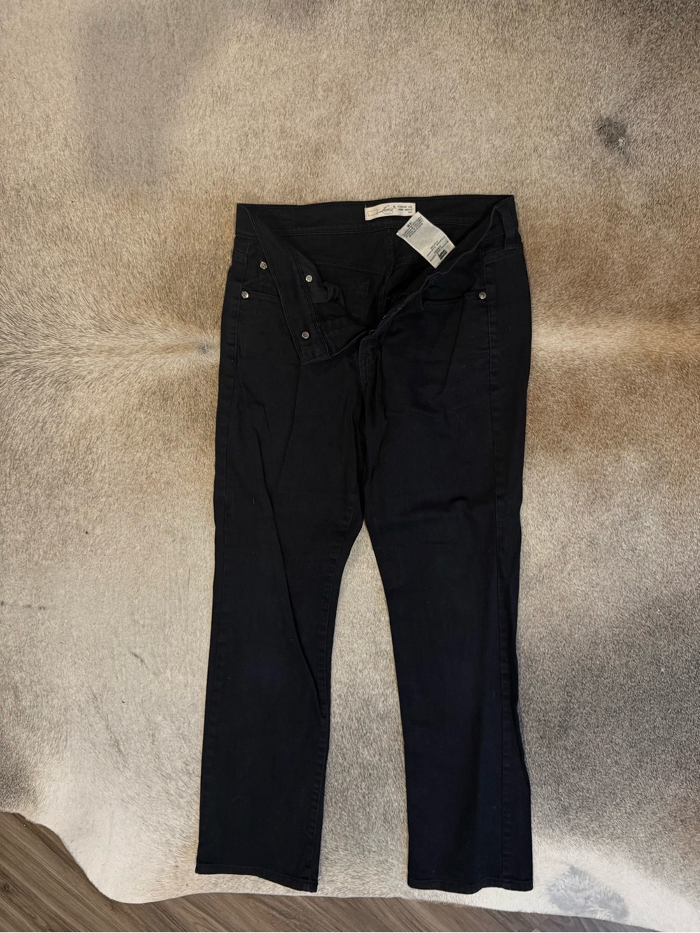 Levi's Straight Leg Jeans in Black